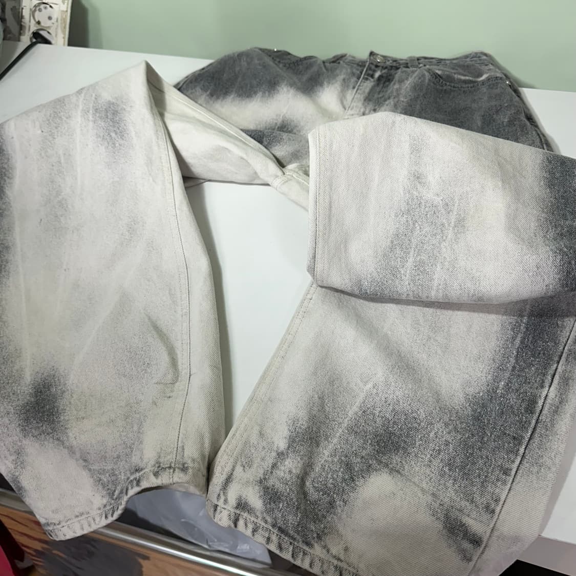 S-M 디엔에스알 DNSR 와이드핏 블리치 데님팬츠 상품이미지4