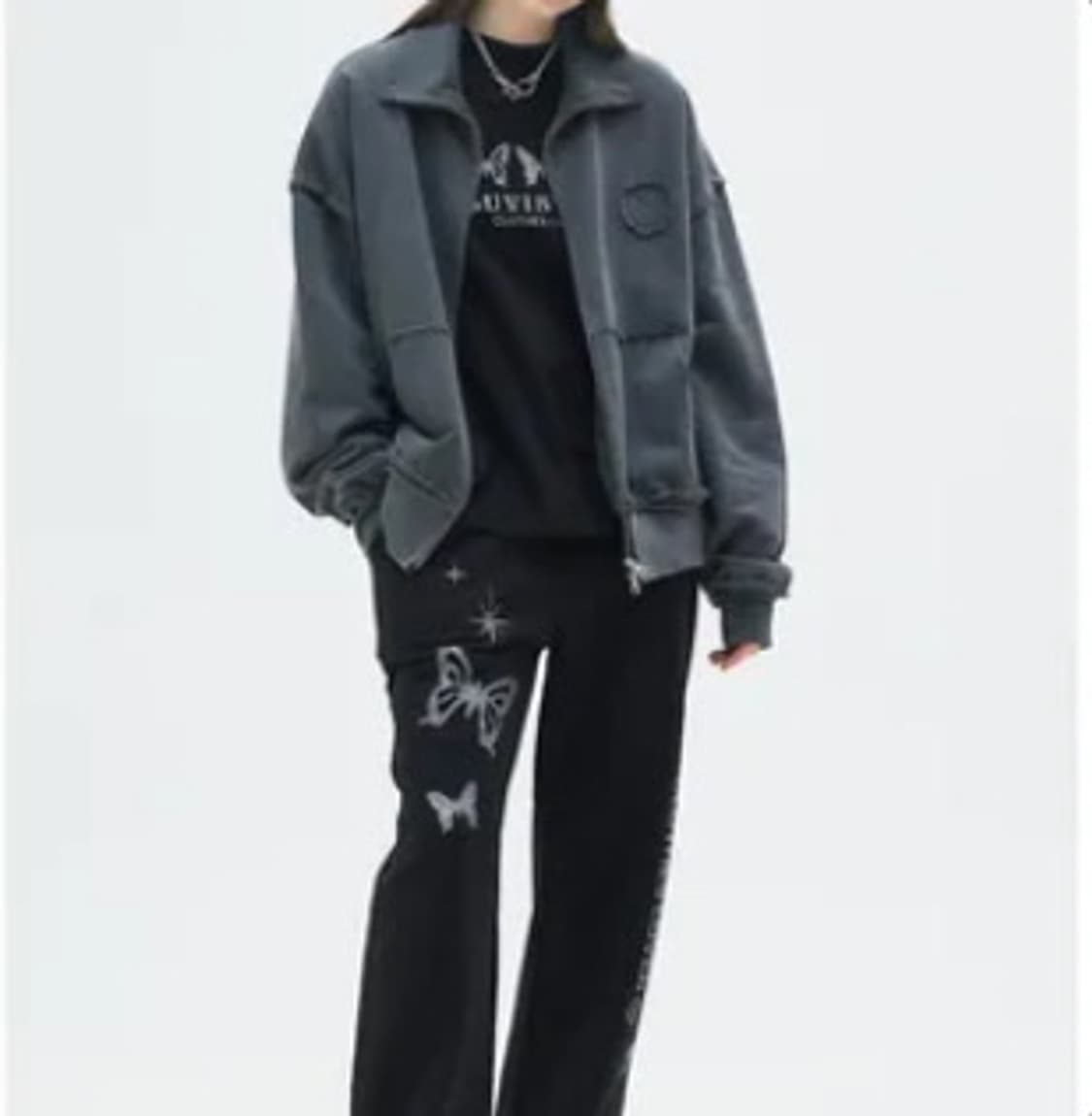 러브이즈트루 블랙 트레이닝 팬츠 상품이미지1