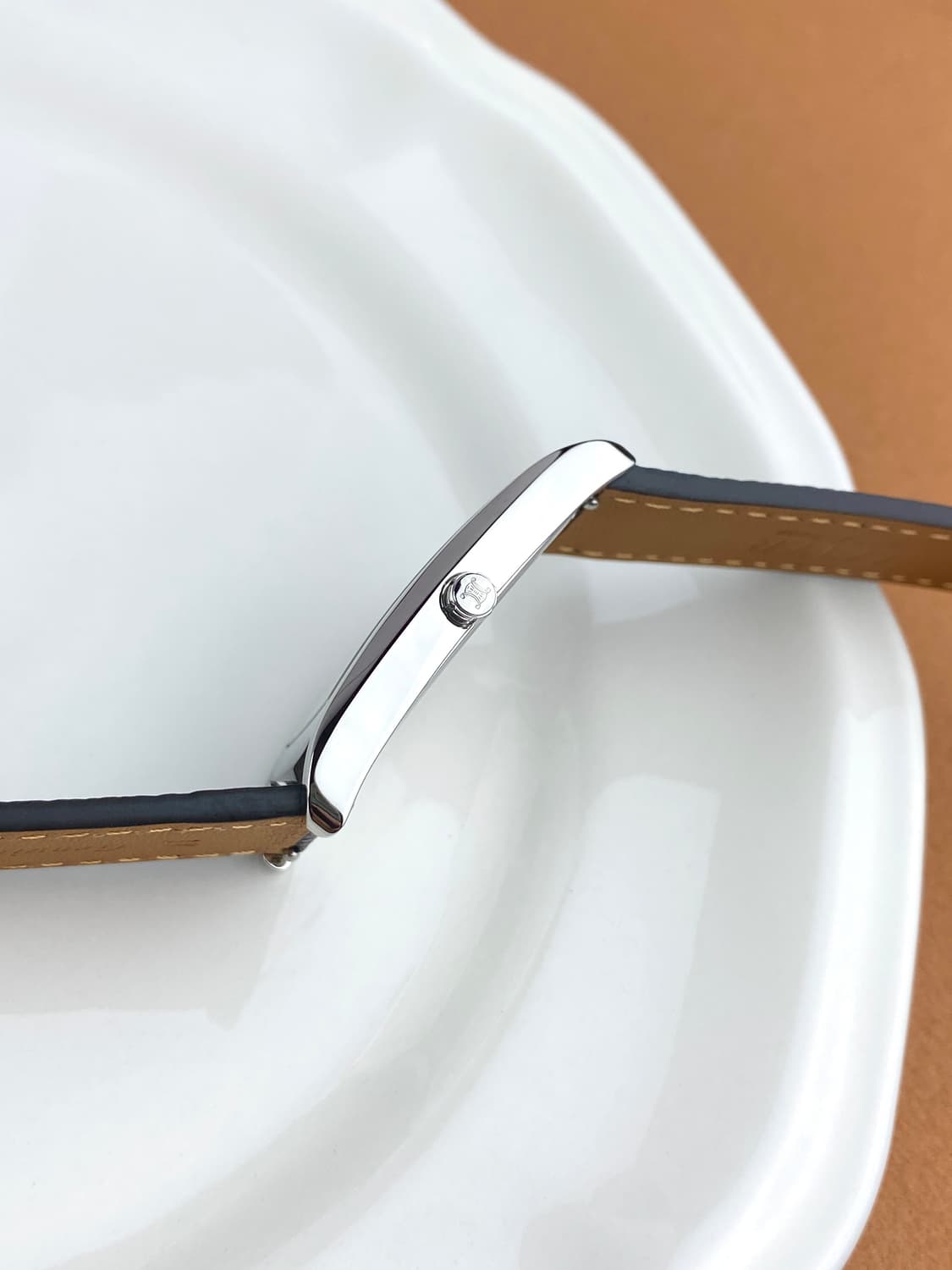 CELINE soft shell watch UNISEX 상품이미지6