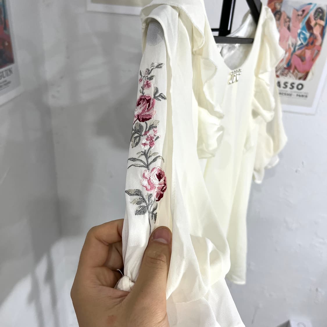 엑시즈팜 레이스 자수 티셔츠 상품이미지5