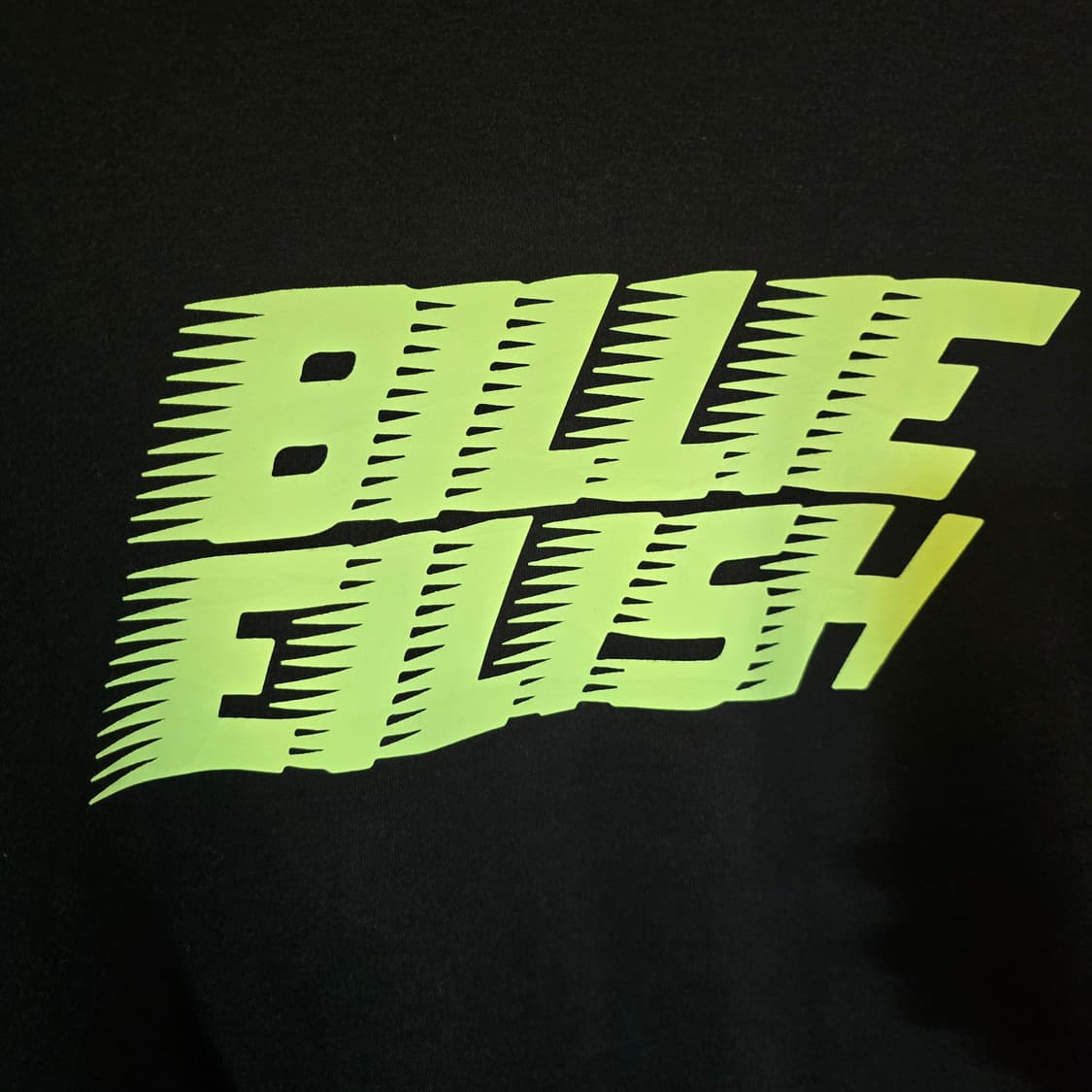 빌리아일리시 블러 로고 맨투맨 블랙 M 오버핏 상품이미지4