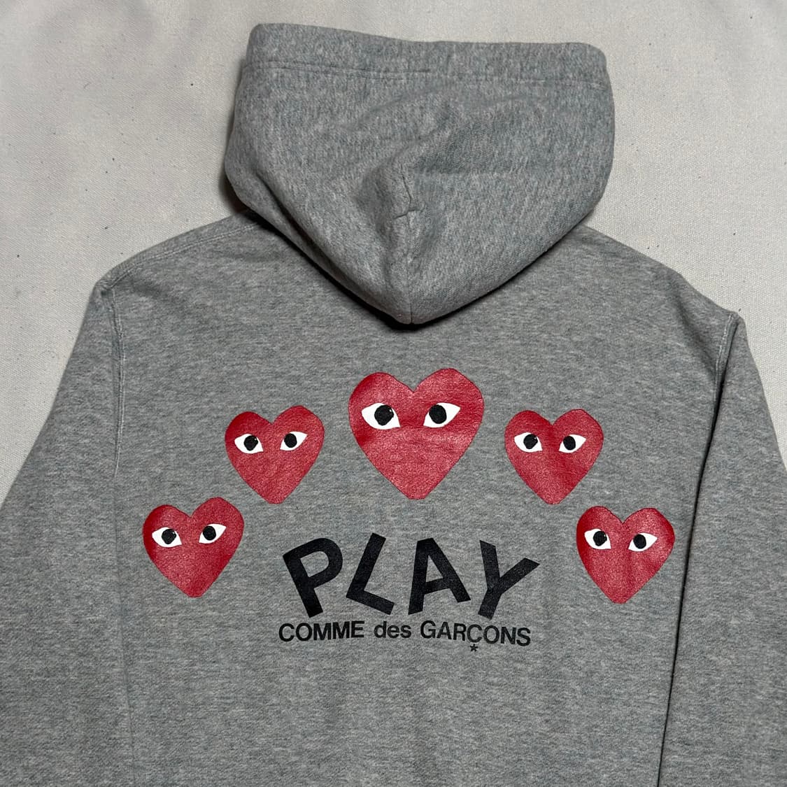 S 꼼데가르송 하트 로고 후드집업 상품이미지1