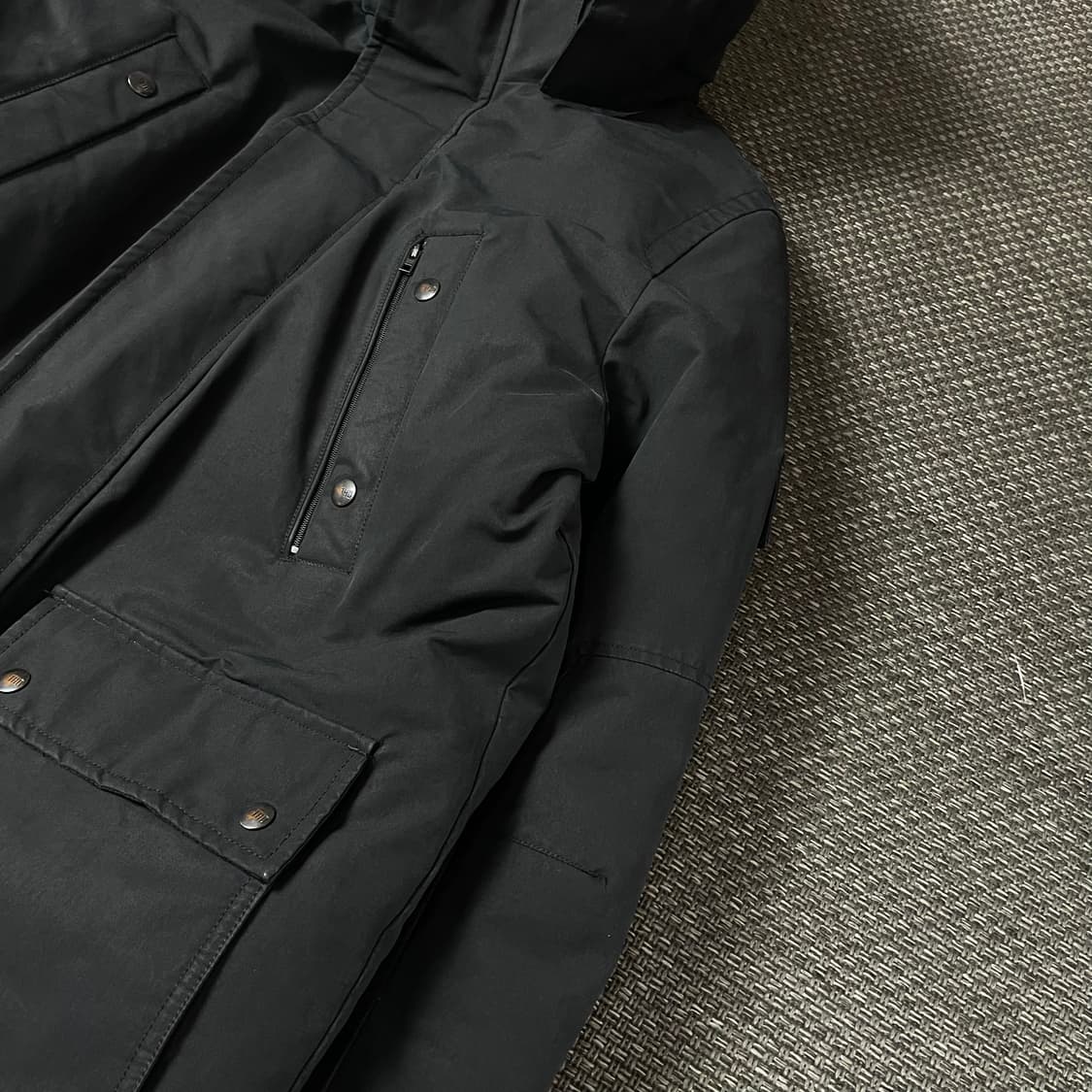 타미힐피거 블랙 멀티 포켓 패딩 L 상품이미지5