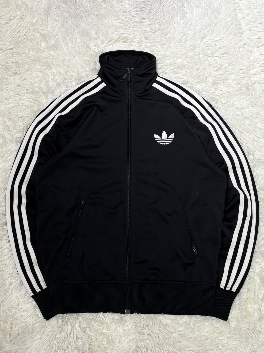 아디다스 검흰 파이어버드 트랙탑 상품이미지4