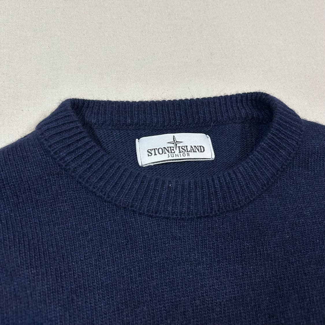 8Y/ 스톤아일랜드 주니어 울 라운드넥 니트 네이비 상품이미지3