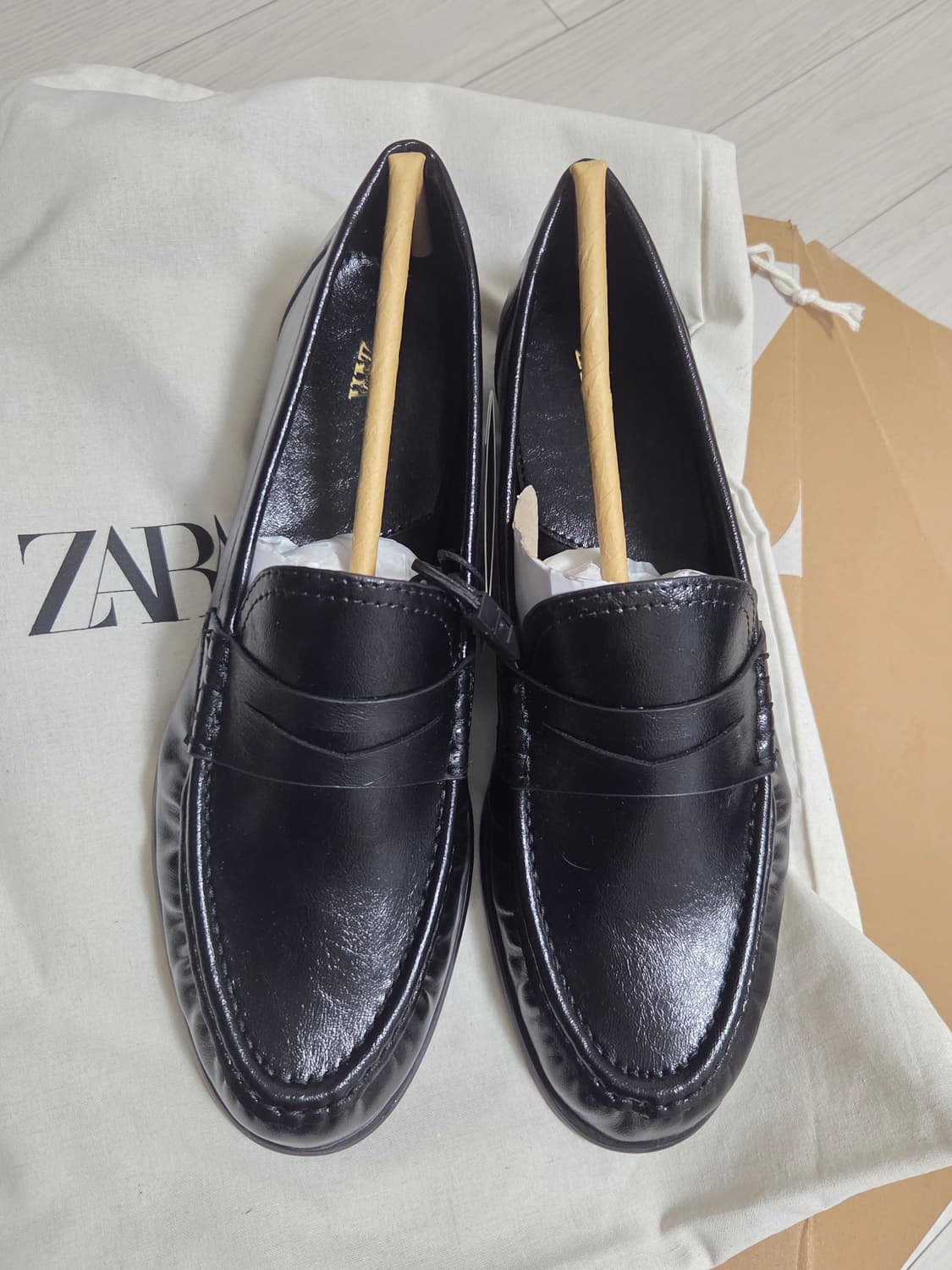 자라 소프트 셔링 로퍼 39 상품이미지2