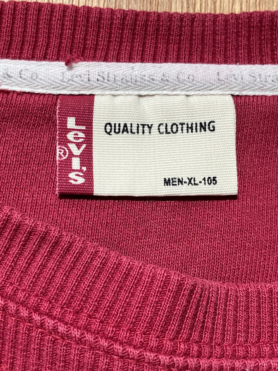 Levi’s 디스트로이드 로고 맨투맨 상품이미지4