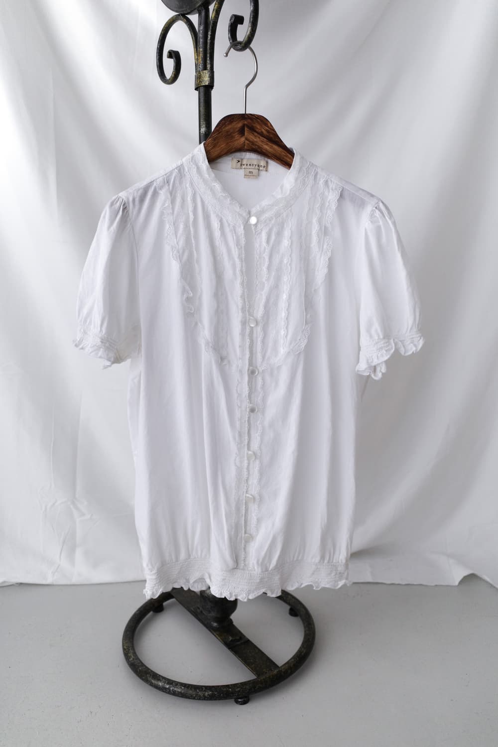 lace half blouse 상품이미지1