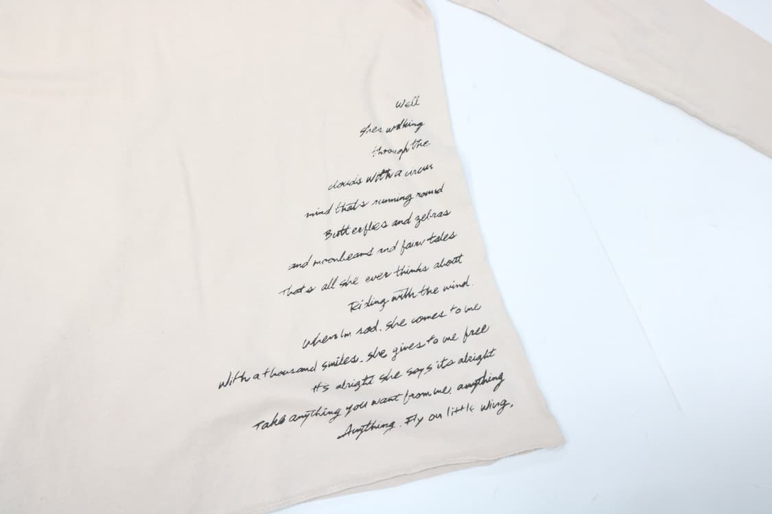 By Beano's 빈티지 레터링 아트워크 롱슬리브 티셔츠 상품이미지7