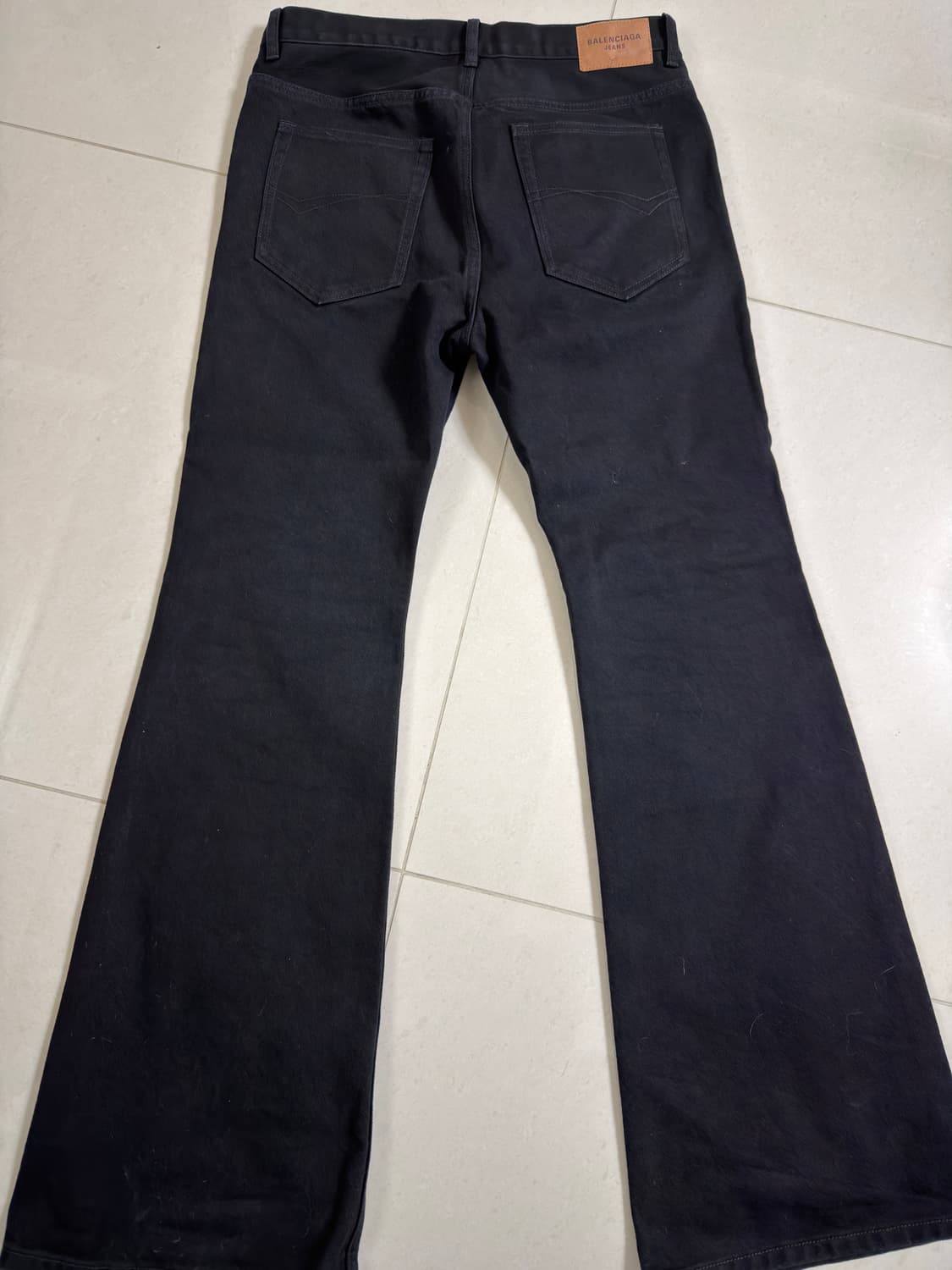 발렌시아가 플레어진 블랙 xs 상품이미지2