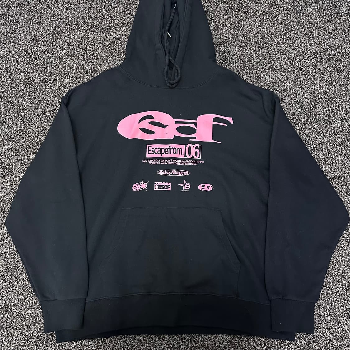 이스케이프프롬 프린트 후드티셔츠 블랙 L 상품이미지1