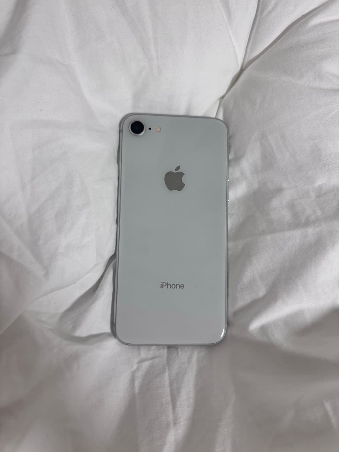 아이폰 8 64GB 실버 상품이미지1