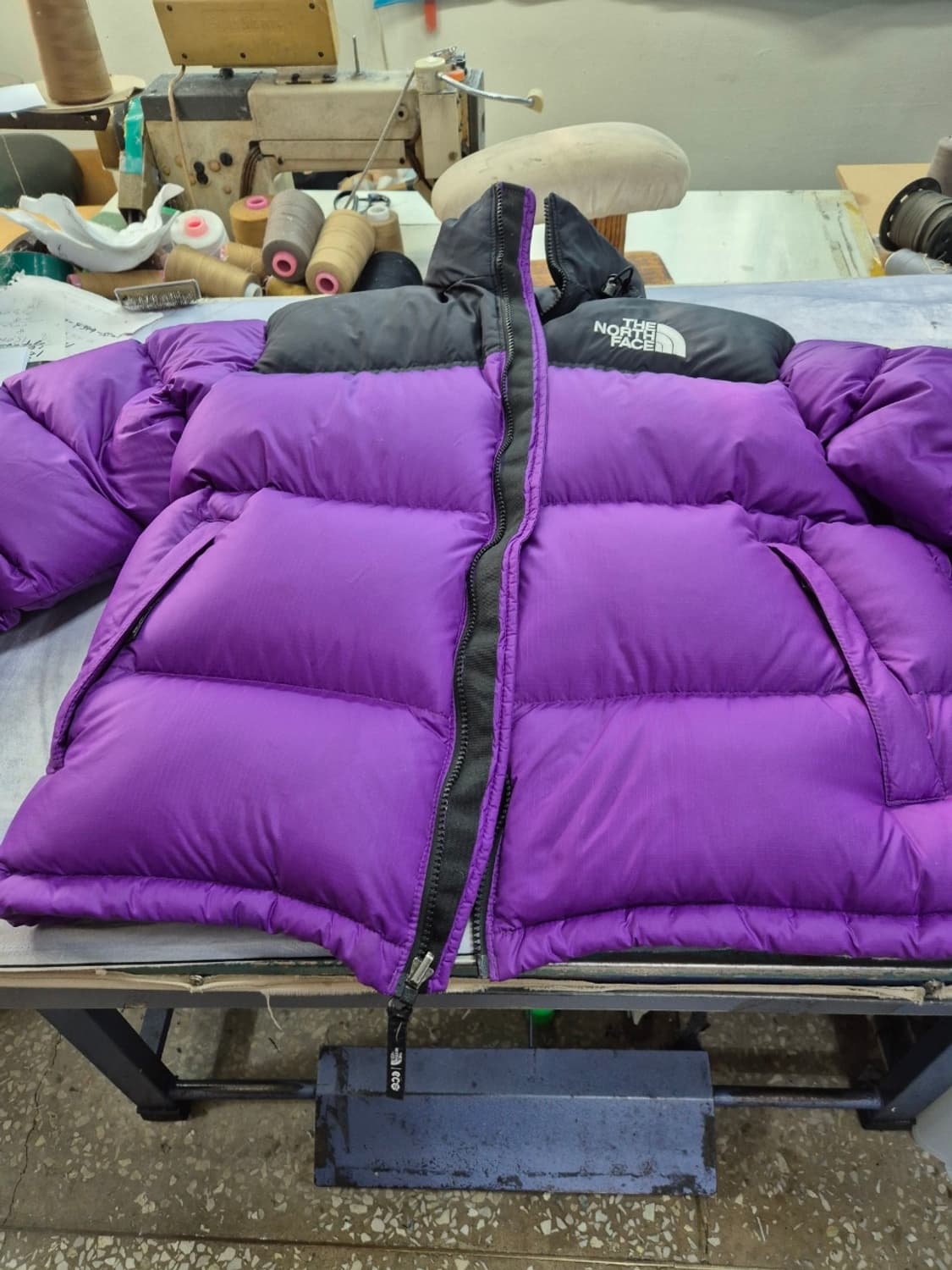 노스페이스 눕시 퍼플 패딩 상품이미지8