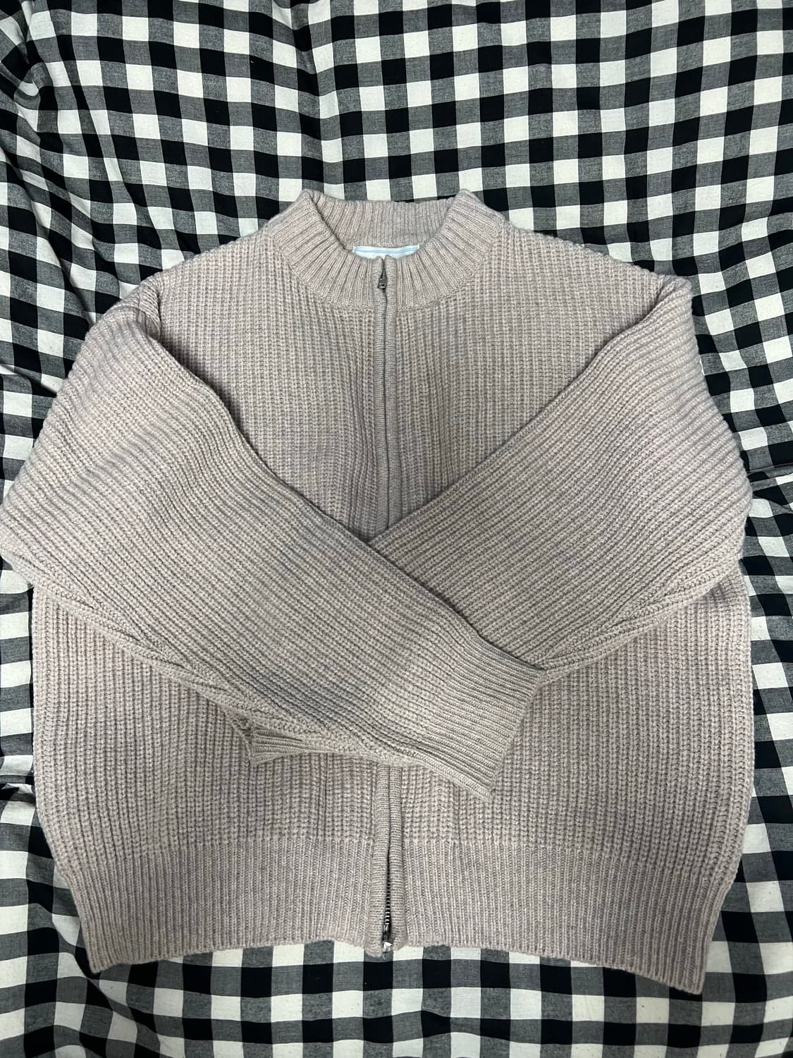 웨이비니스 타임리스 집압 니트 클라우드 핑크 상품이미지2