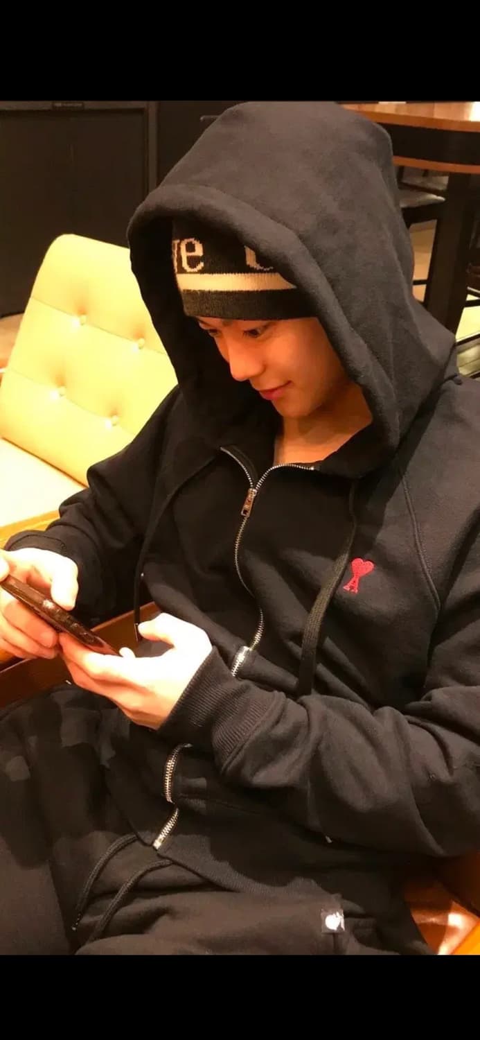 🔥[새상품/QR정품]🔥아미 후드집업 스몰로고 블랙,그레이, 네이비 상품이미지7