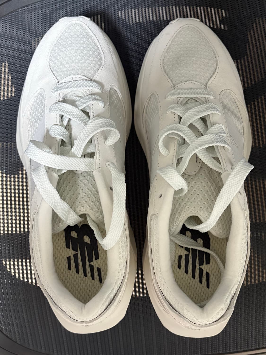 뉴발란스 wrpd 화이트 운동화 265mm 상품이미지4