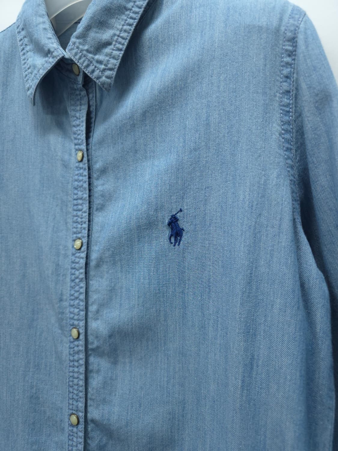 폴로 랄프로렌 슬림핏 샴브레이 라이트 데님 셔츠 원피스(55~55반) 상품이미지3