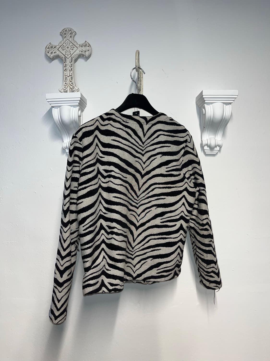 더그레이티스트 양면 지브라 자켓 상품이미지2