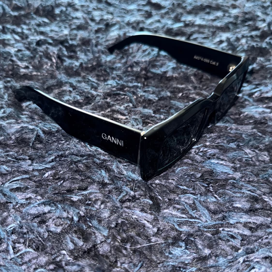 GANNI 가니 렉텡귤러 선글라스  상품이미지4