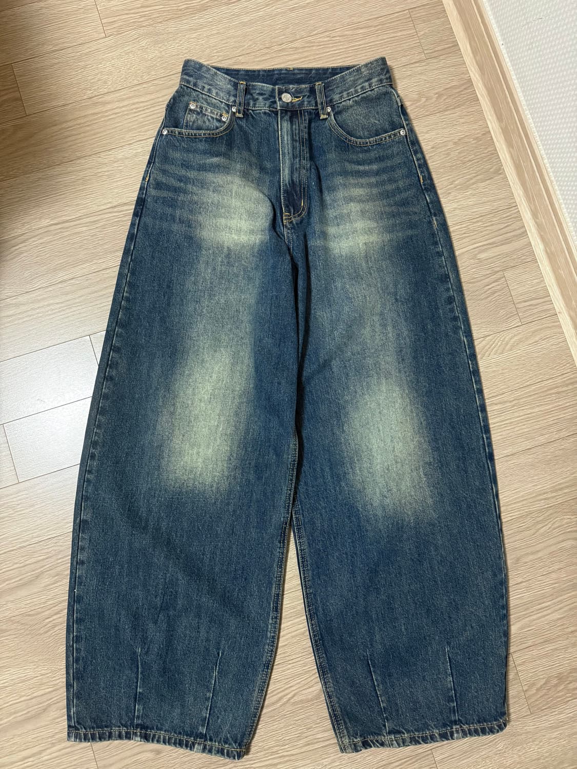 인템포무드 레이지보이 벌룬 핏 데님 딥블루 상품이미지2