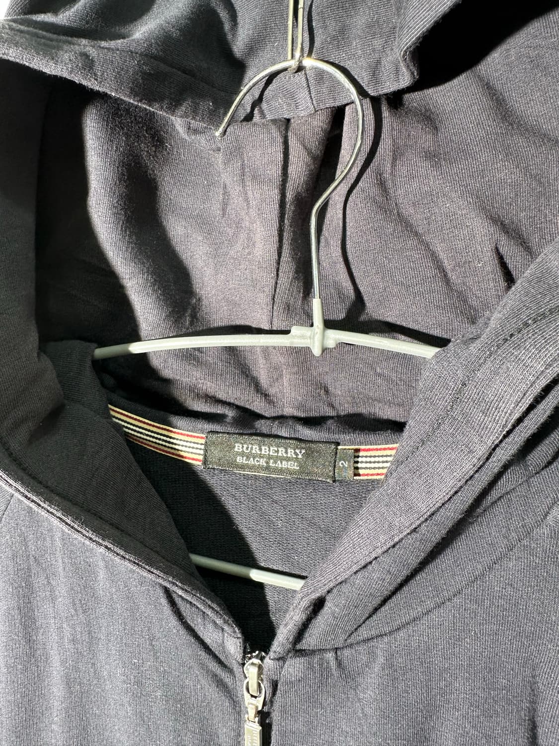 burberry black label 얇은 후드 집업 상품이미지4