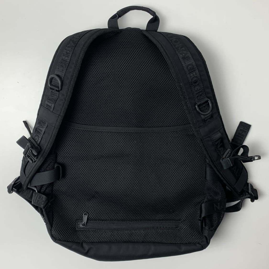 [OS/정품] 내셔널지오그래픽 빅로고 마이티 남여공용 백팩
 상품이미지4