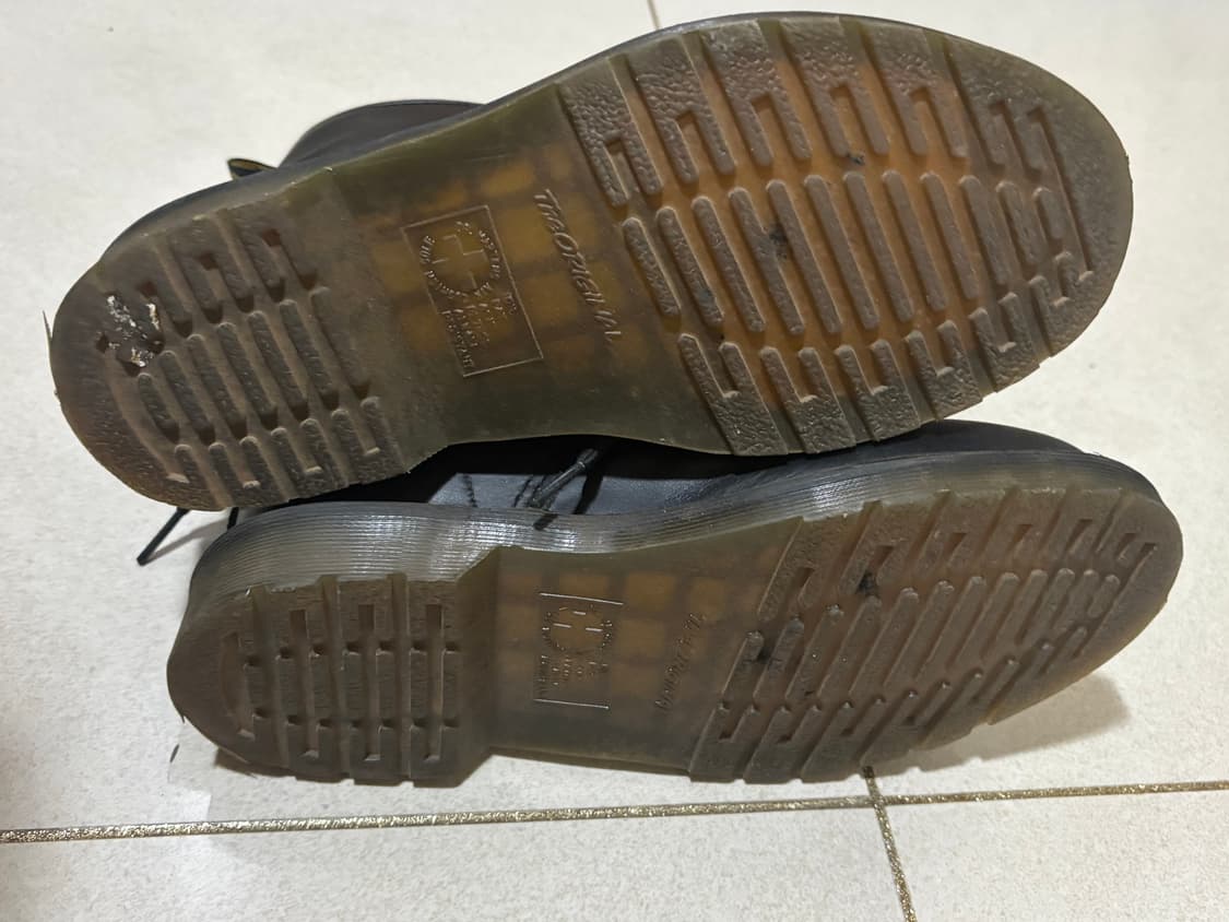 닥터마틴 1460 8홀 240 상품이미지8