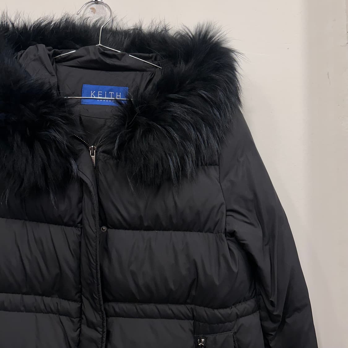 키이스 런던 구스다운 천연 모피 후드 롱패딩 상품이미지1