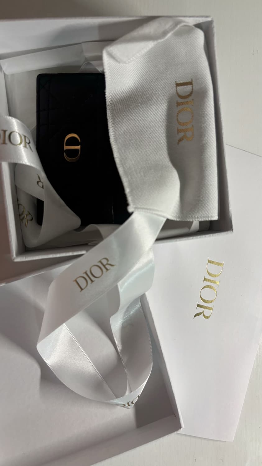 디올 카로 까나쥬 카드지갑 블랙 풀박 상품이미지1