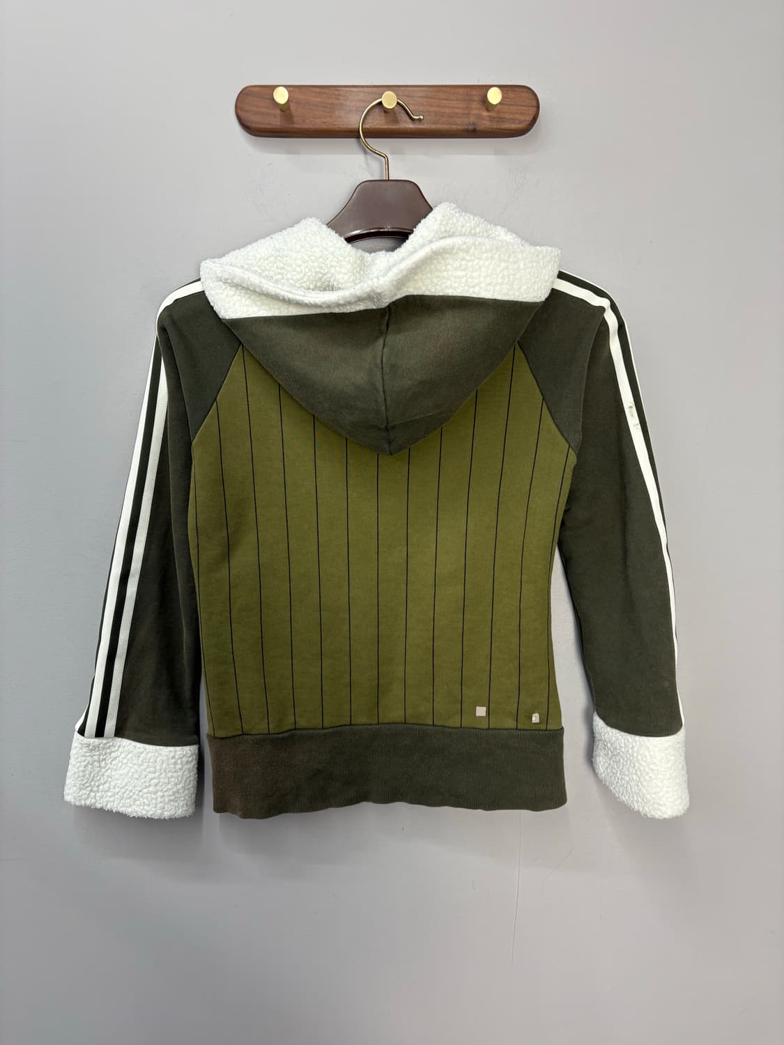 아디다스 카키 털 후드집업 A3027 상품이미지4