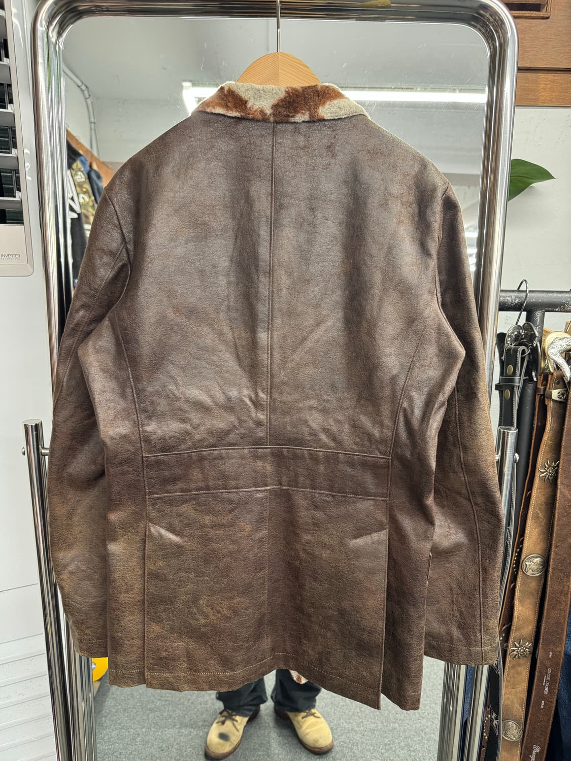 토네이도 마트 카우 패턴 블레이저 가죽자켓 상품이미지4