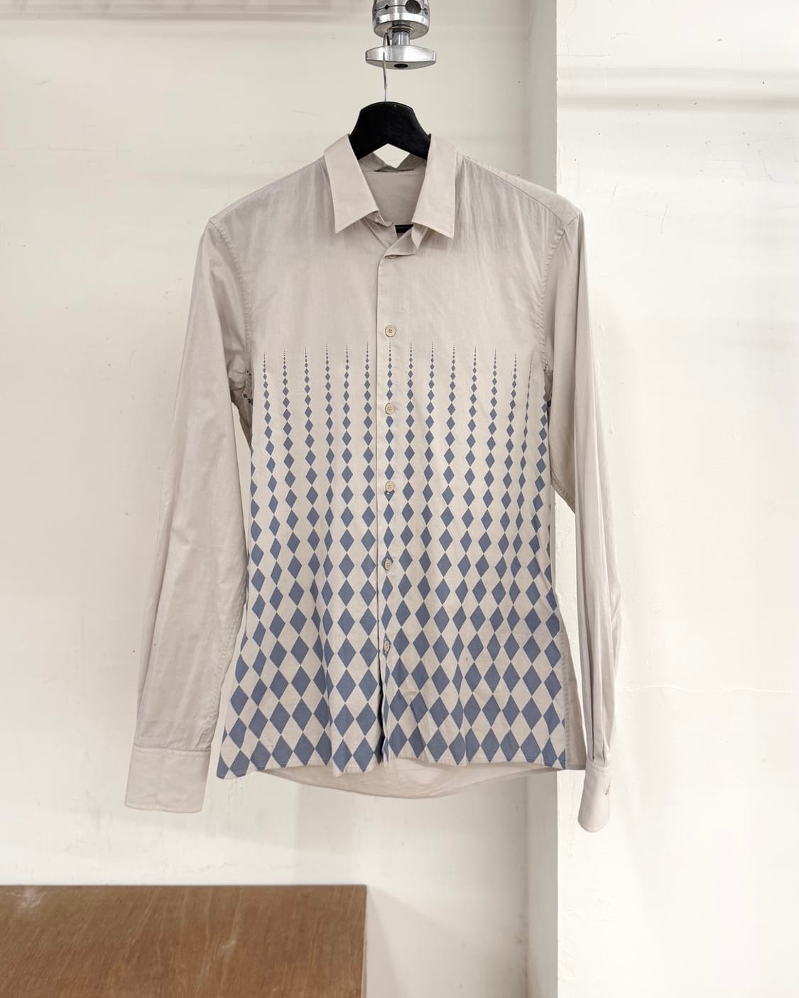 보테가 베네타 웜그레이 다이아몬드 패턴 셔츠 상품이미지1