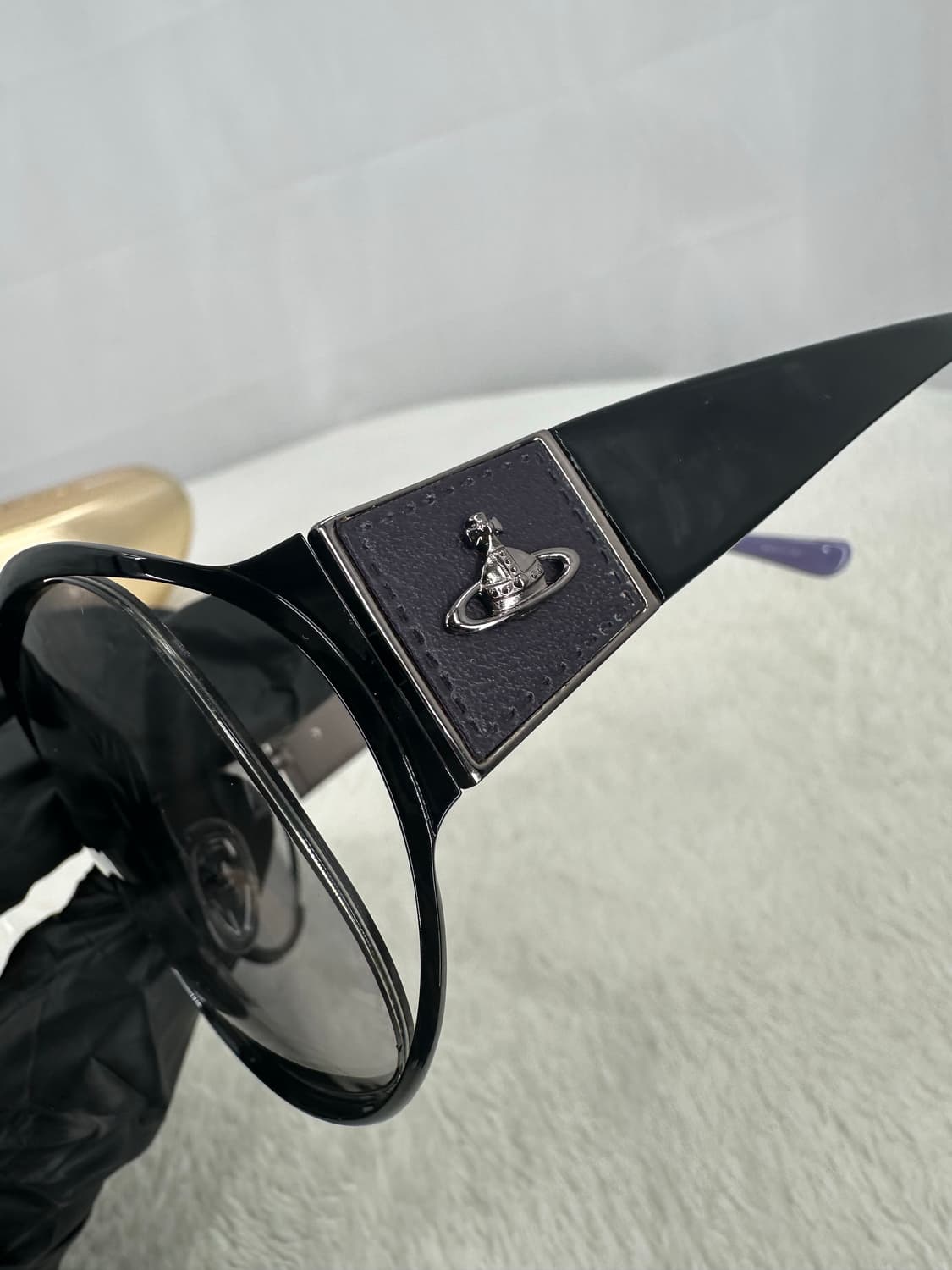 [새상품 무료배송] Made in Italy 비비안웨스트우드 선글라스 상품이미지3