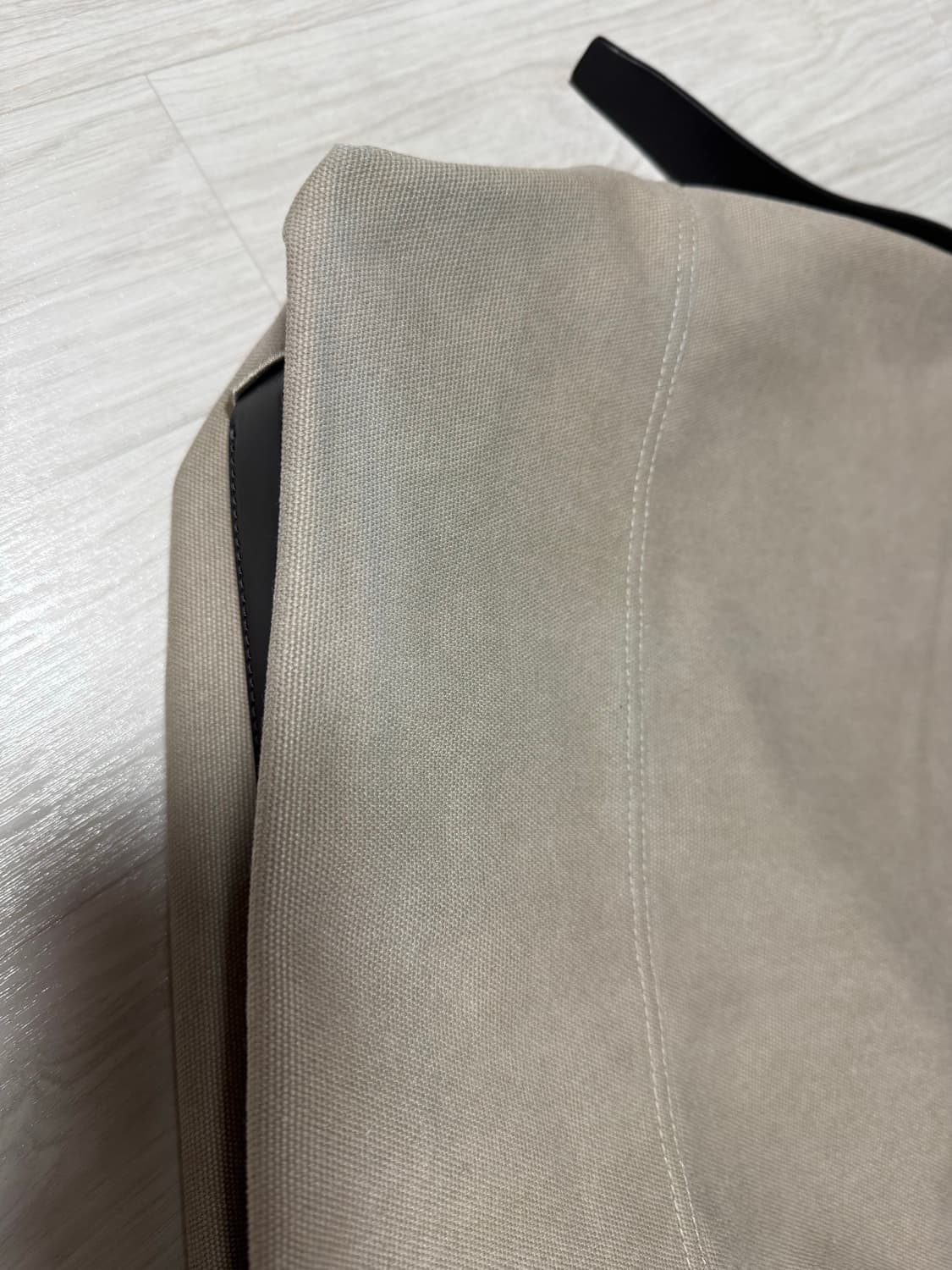르메르 캔버스 토트백 다크린넨 상품이미지6