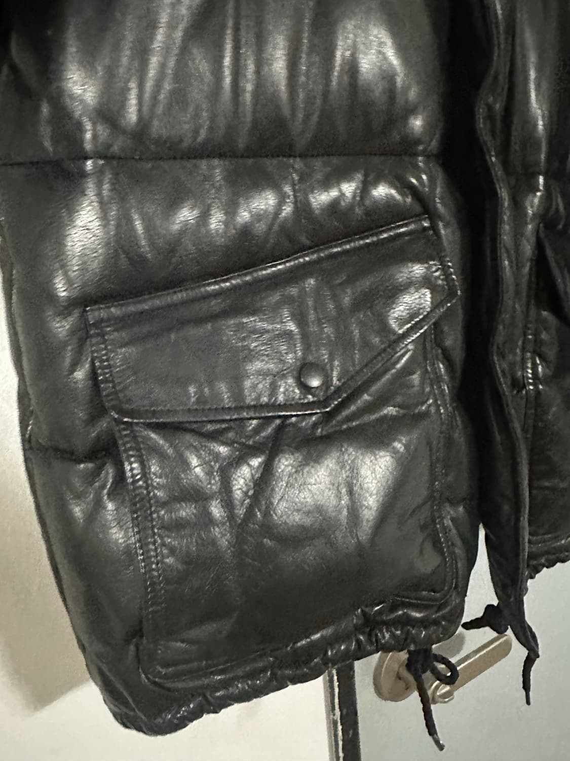 클럽모나코 리얼 가죽 패딩 점퍼 105 사이즈 상품이미지4