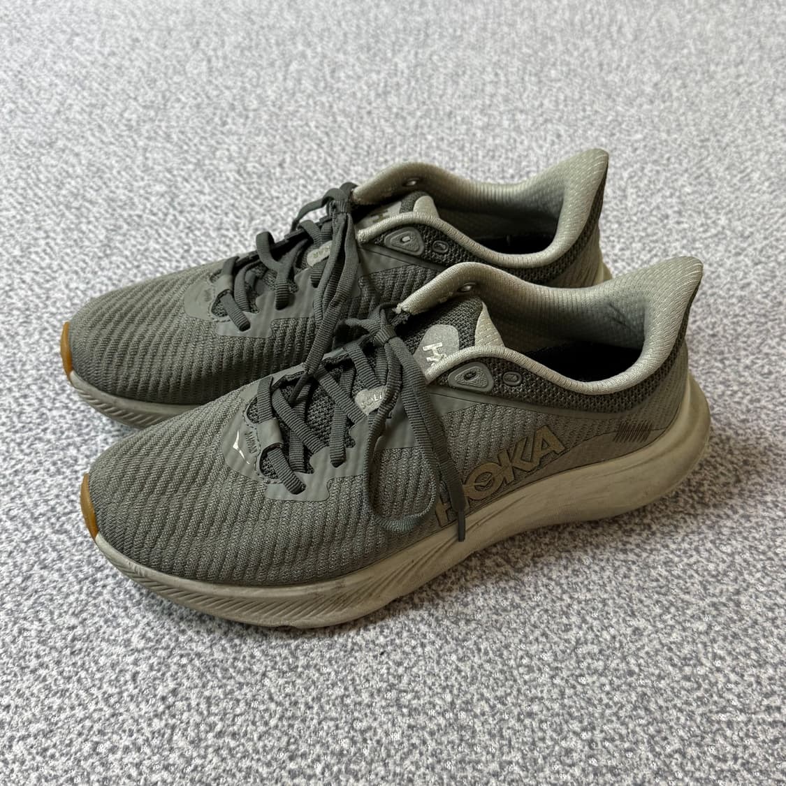 [정가 19만원] HOKA 호카오네오네 솔리마 260 상품이미지5