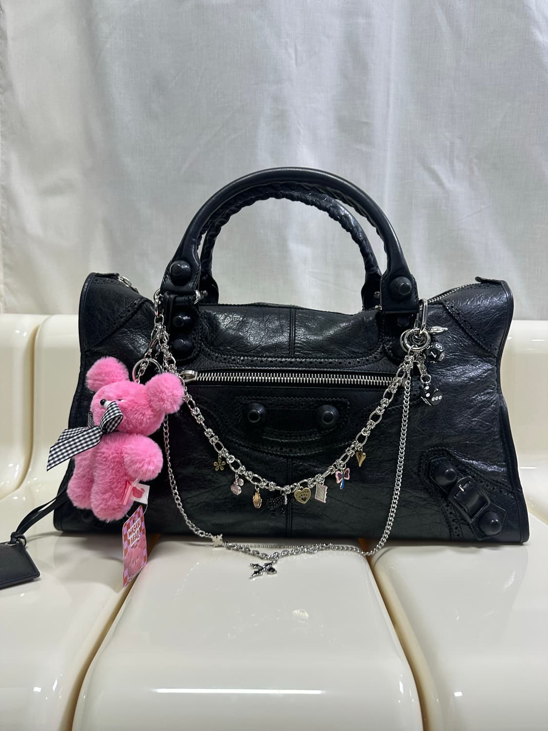 [A 정품] 발렌시아가 시티 모터백 라지 블랙 상품이미지3