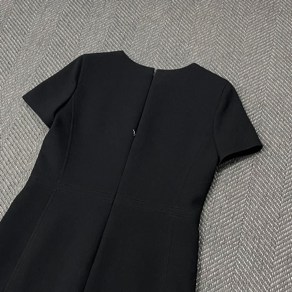 꾸레쥬 모직 블랙 원피스 v0140 상품이미지5