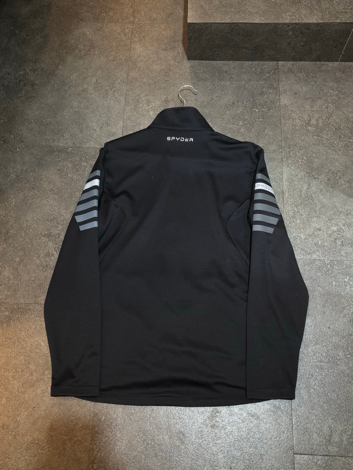 스파이더 트레이닝 집업 져지 110사이즈 상품이미지3