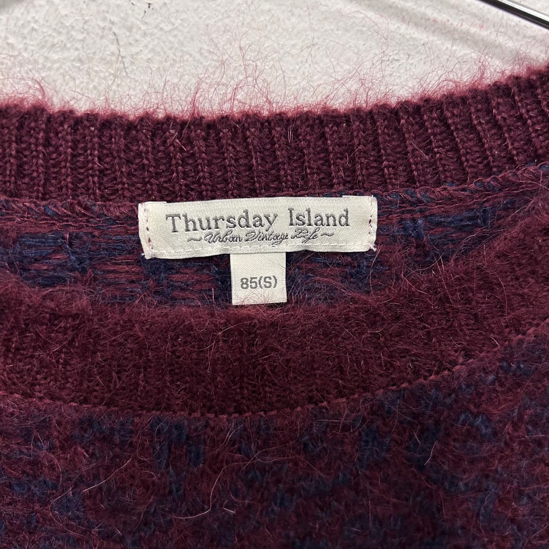 써스데이 아일랜드 울부클 패턴 니트 상품이미지3