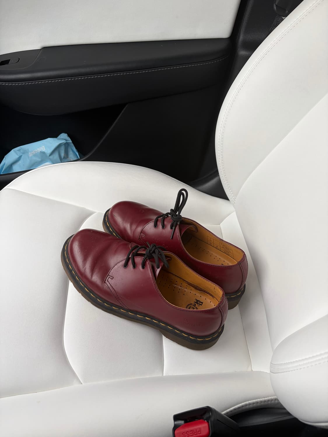 닥터마틴 1461 체리레드 상품이미지1