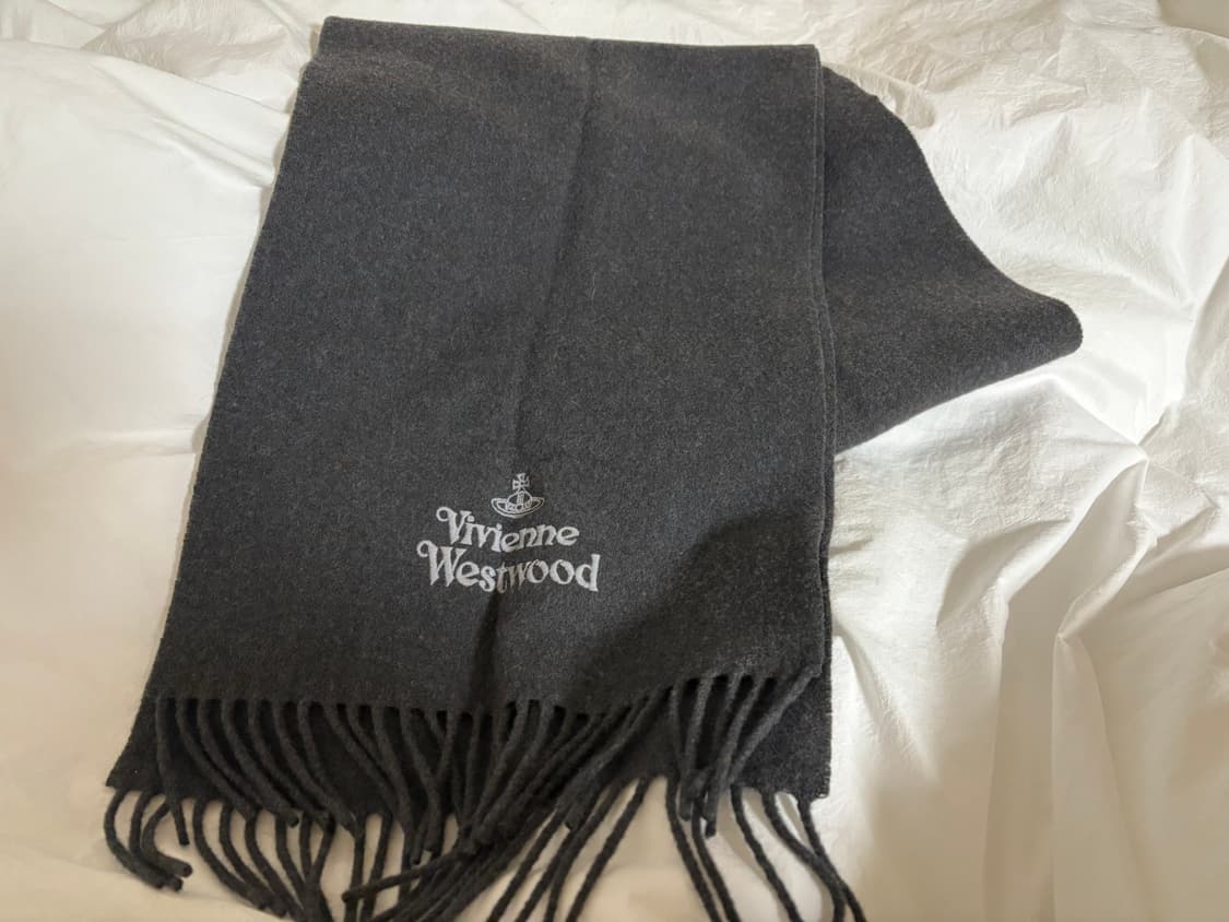 vivienne westwood 비비안웨스트우드 머플러 상품이미지3