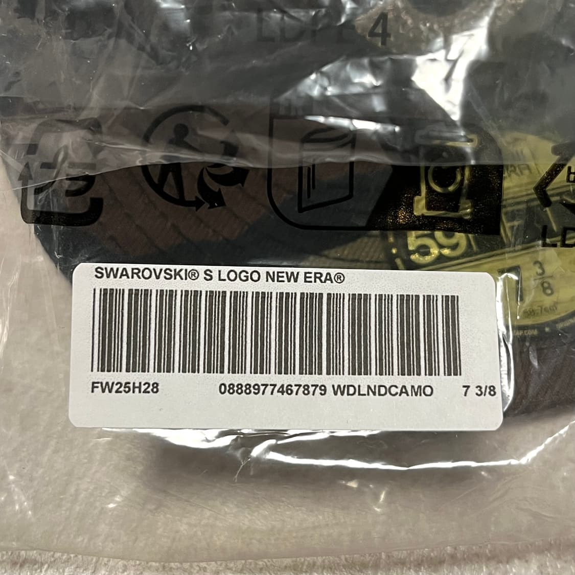 슈프림 스와로브스키 S 로고 뉴에라 우드랜드 카모 - 25FW  상품이미지9