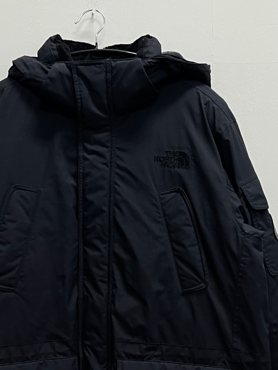 (100) 노스페이스 맥머도 시리즈 구스다운 패딩 야상 자켓 블랙 상품이미지3