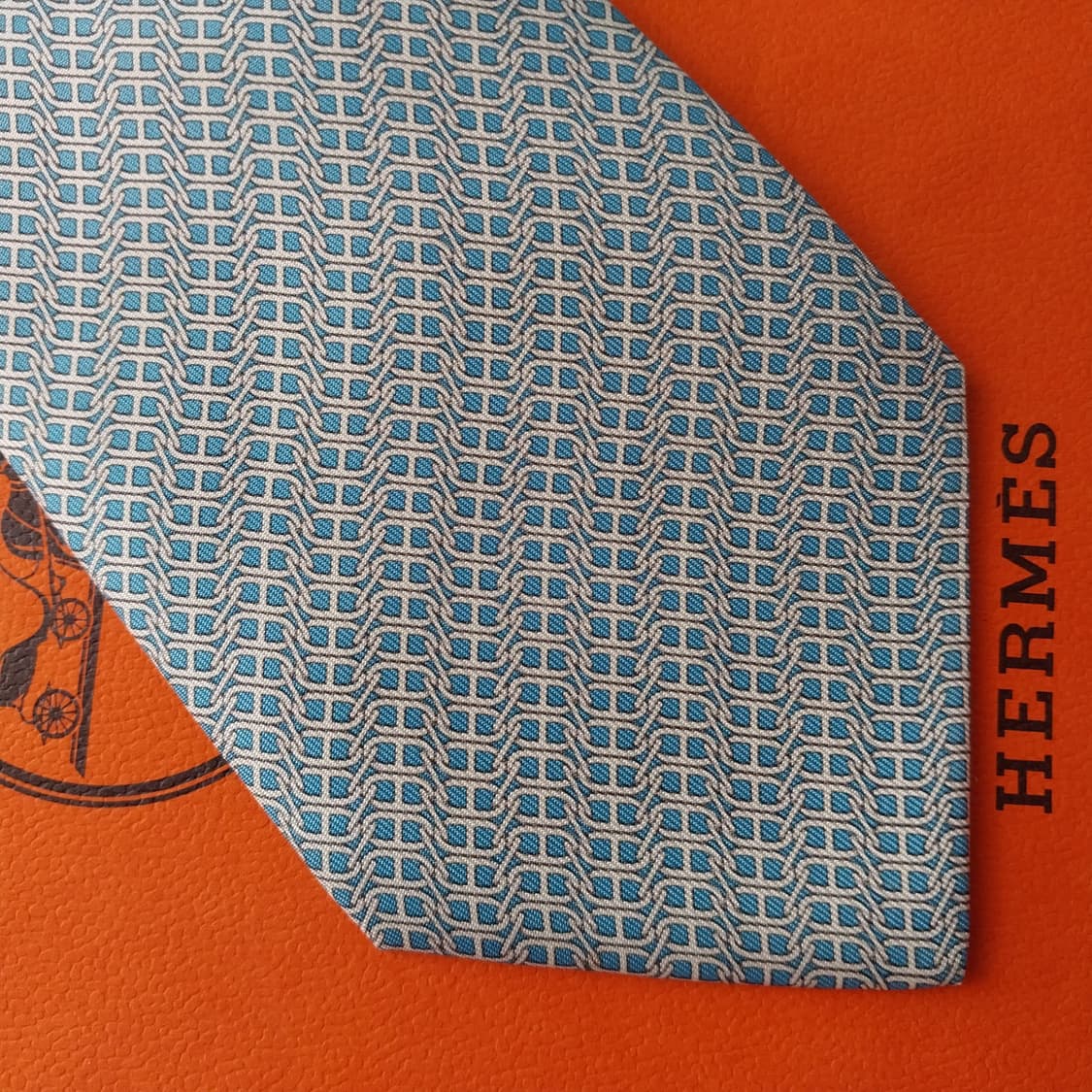 에르메스 실크 H 패턴 넥타이 9.4cm A+등급 K2117 상품이미지5