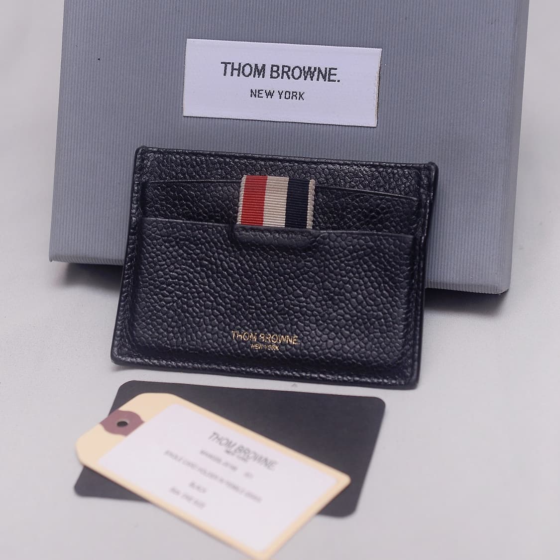 톰브라운 RWB 탭 그레인 페블레더 2cc 카드지갑 상품이미지2