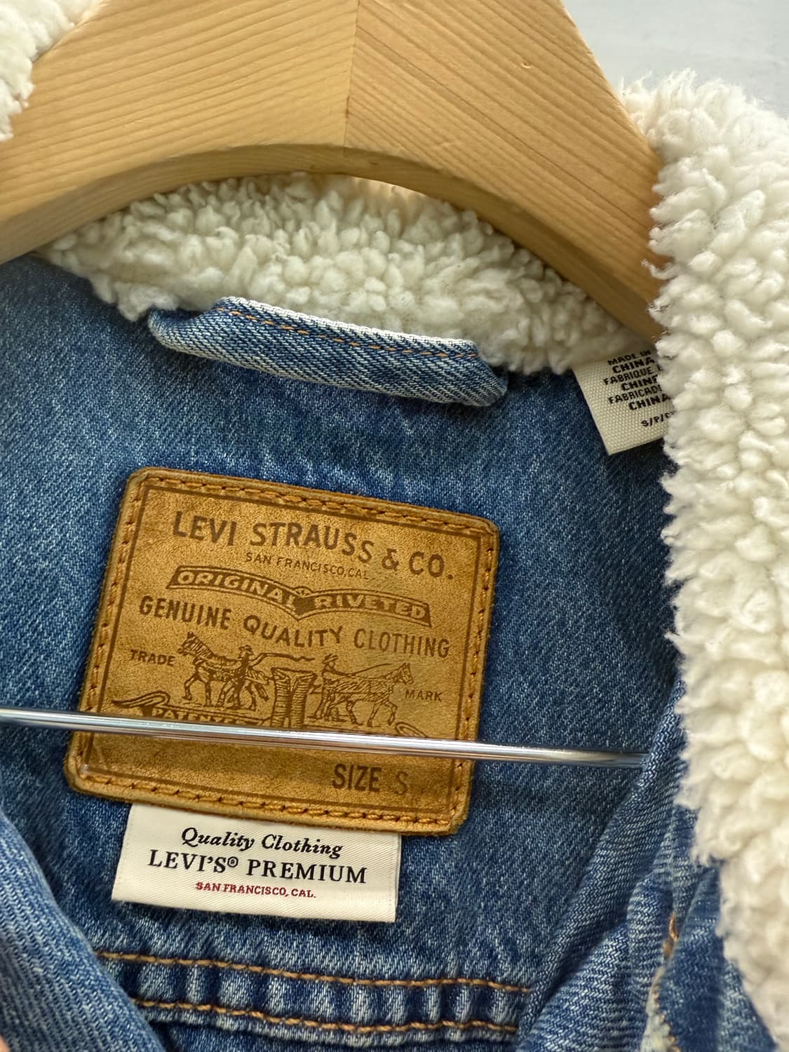 리바이스 남녀공용 쉐르파자켓 S   상품이미지2