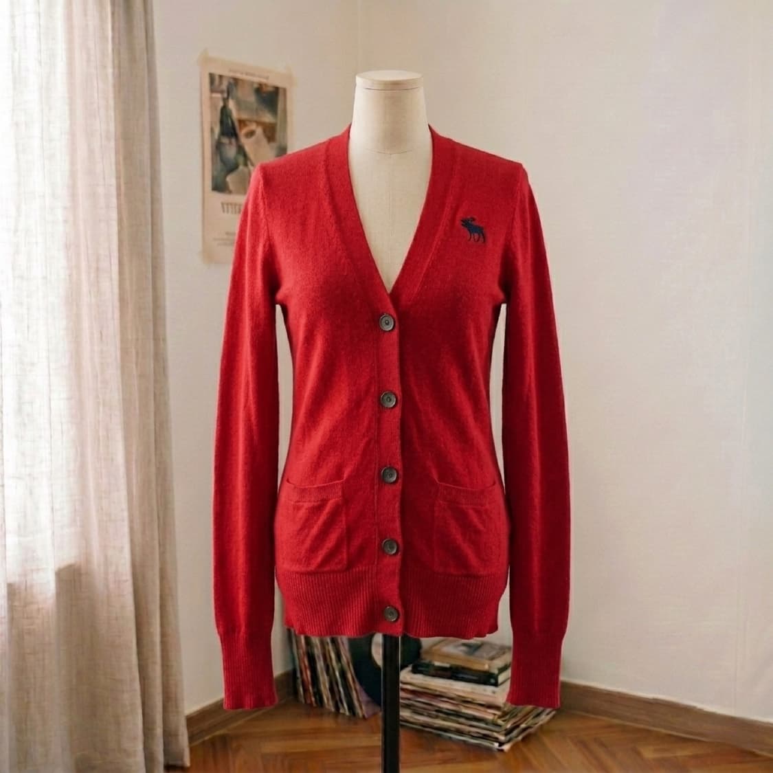Abercrombie red cardigan 상품이미지1