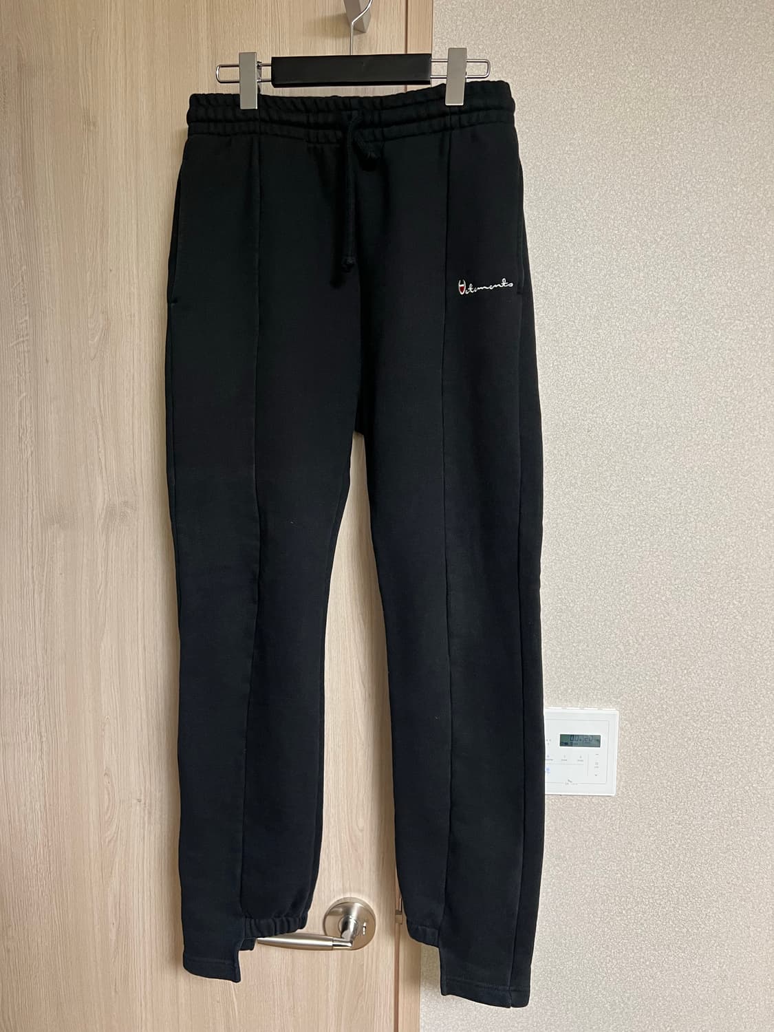 [m] 베트멍 챔피온 패러디 조거팬츠 블랙 상품이미지1