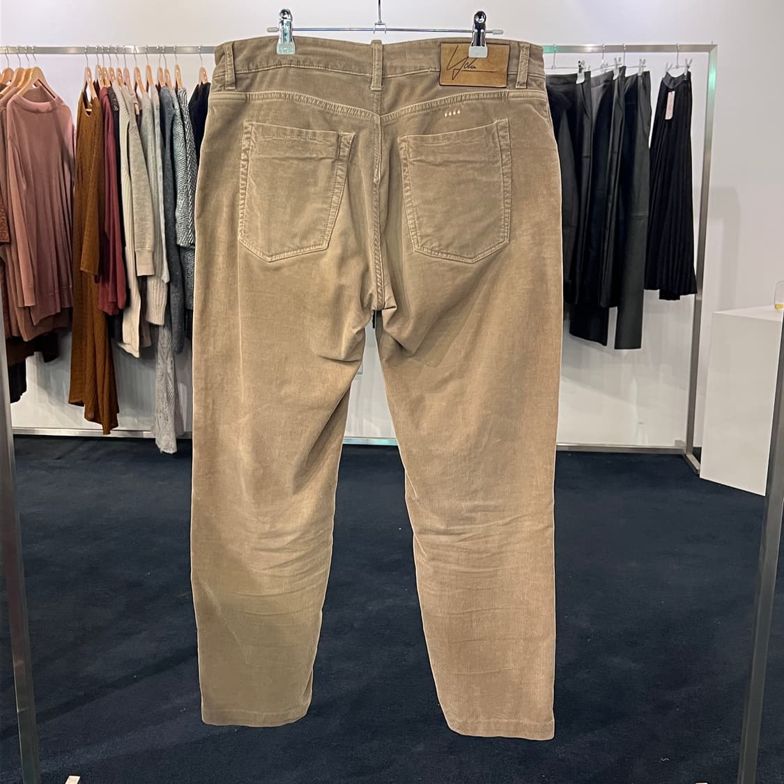 [33] YCHAI 이카이 코듀로이 팬츠  상품이미지2